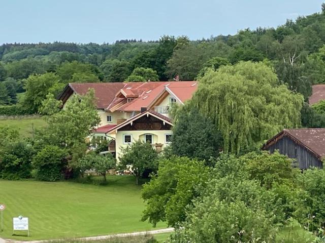 Gasthof Am Weberhof Nur 20 Autominuten Von München Ebersberg